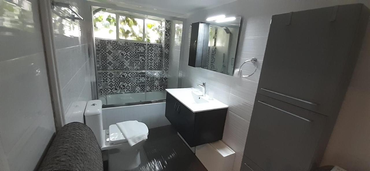 Stunning Central Apartment Ateny Zewnętrze zdjęcie
